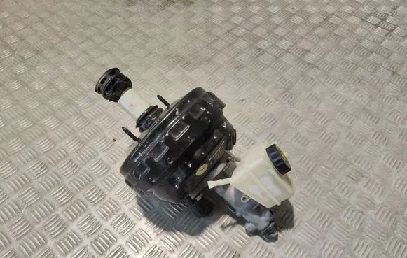 Mercedes-Benz C W203 Brake booster A0054304730