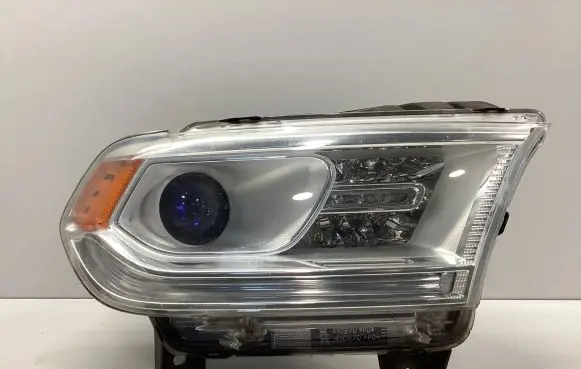 Dodge Durango III Headlight/headlamp