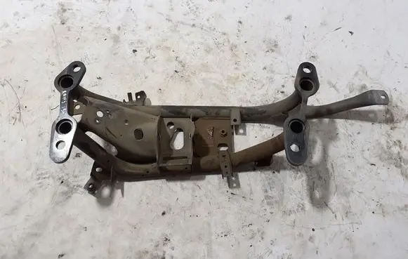Land Rover Range Rover L405 Gearbox mounting bracket LR113253