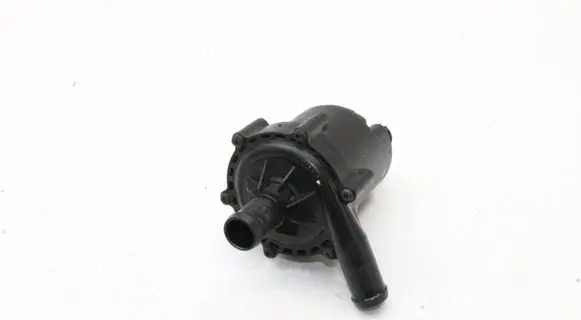 Infiniti M Y51 Electric auxiliary coolant/water pump
