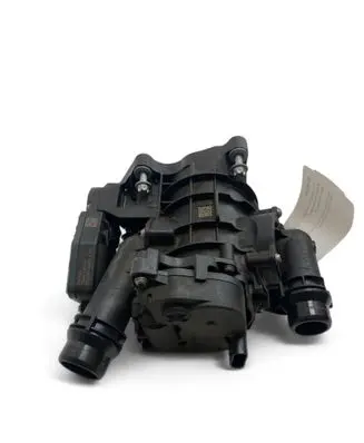 Thermostat/thermostat housing