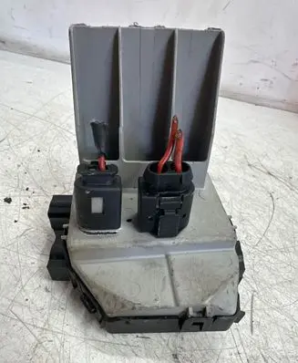 Mercedes-Benz S W221 Fuse module 2215406850