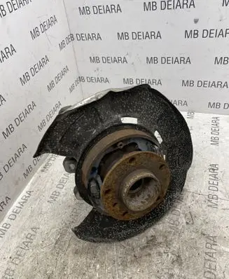 BMW X5 F15 Rear wheel hub 6770988