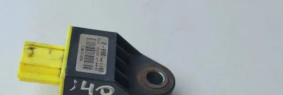 Hyundai i40 Airbag deployment crash/impact sensor 959203z100
