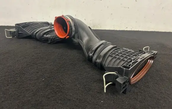Mercedes-Benz S W221 Turbo air intake inlet pipe/hose A6420900142 861200001 02062010