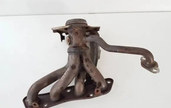Lexus CT 200H Exhaust manifold 1714137150