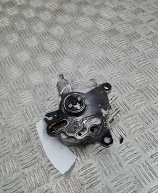 Audi A4 S4 B7 8E 8H Vacuum pump 03G145209