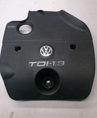 Volkswagen Golf IV Engine cover (trim) 012784A