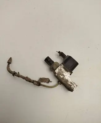 Mercedes-Benz E W211 Air suspension valve block A2113200158 082595