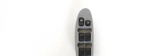 Nissan Almera Tino Electric window control switch