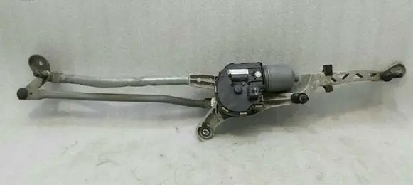 Mercedes-Benz CLS C218 X218 Front wiper linkage and motor A2128201340