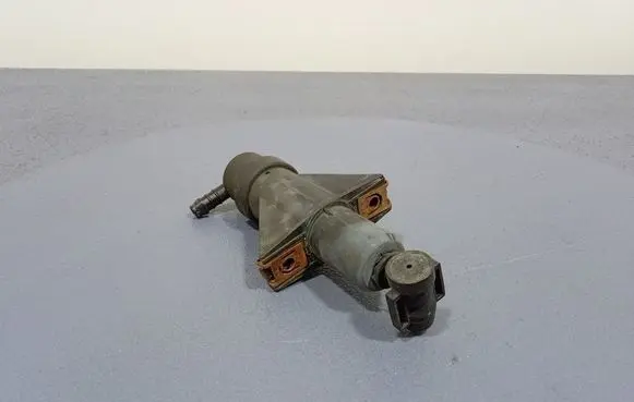 Renault Espace III Windshield washer spray nozzle 