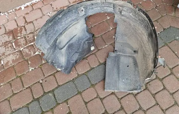 Opel Corsa E Front arch trim 39026894