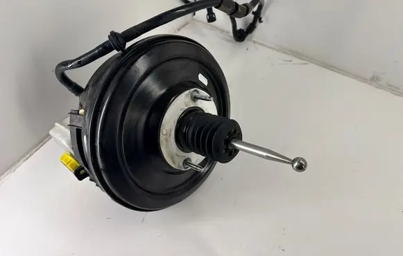 Porsche Cayenne (92A) Brake booster 7P0612101G