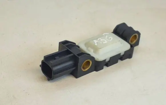Audi A3 S3 A3 Sportback 8P Airbag deployment crash/impact sensor 4B0959643D