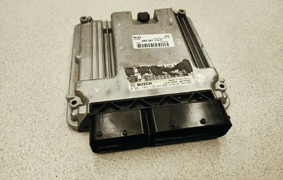 Audi A4 S4 B8 8K Engine control unit/module 8K2907115P 10202159