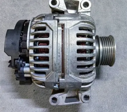 Volkswagen PASSAT CC Generator/alternator part 06B903016AB F00MA45300