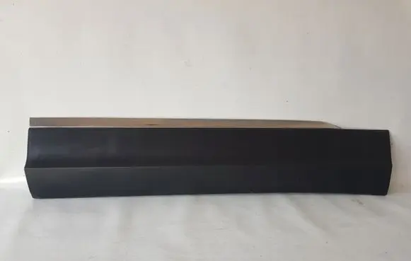 Volkswagen Tiguan Front door trim (molding) 5NA854940P