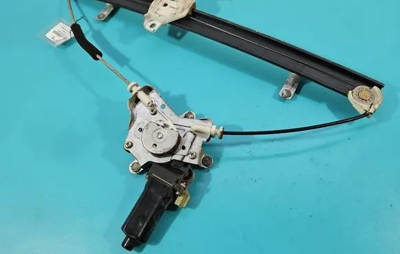 Hyundai H-1, Starex, Satellite Front door window regulator with motor IMPRK1518582