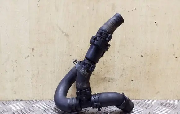 Audi Q5 SQ5 Engine coolant pipe/hose 03L121157AB 03L121157AD 03L121157AE