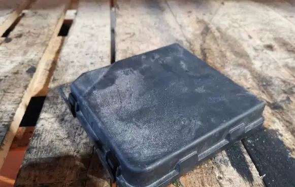 Nissan Qashqai Fuse box cover