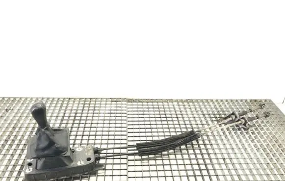 Skoda Octavia Mk2 (1Z) Gear shift rod 1K0711049BK