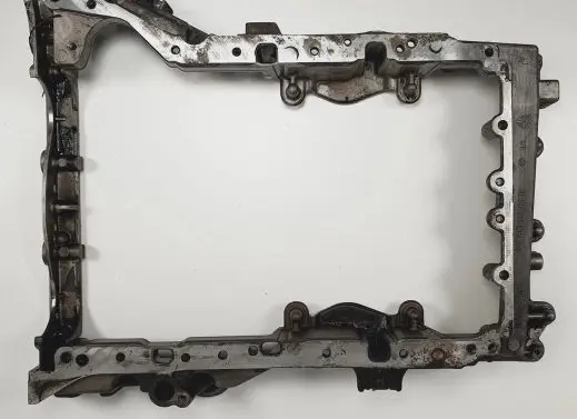 Mercedes-Benz E W212 Oil sump A6510140202
