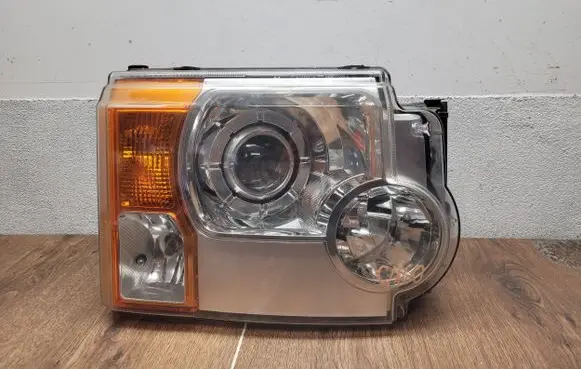 Land Rover Discovery 3 - LR3 Headlight/headlamp