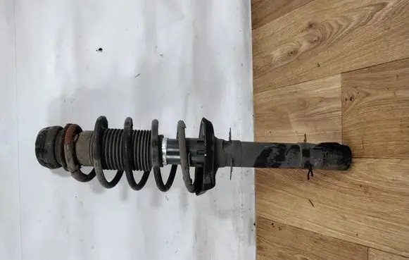 Volkswagen PASSAT B5.5 Front shock absorber with coil spring