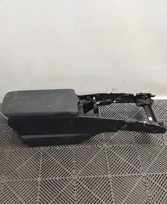 Lexus ES 300h (7th Gen) Armrest 5881133160