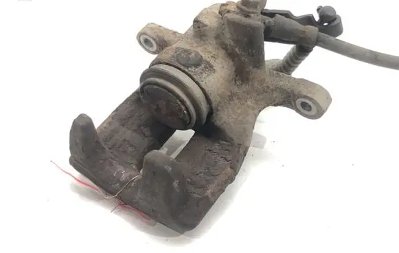 Rear brake caliper