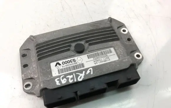 Renault Scenic II - Grand scenic II Engine control unit/module ECU 8200509552 8200509516