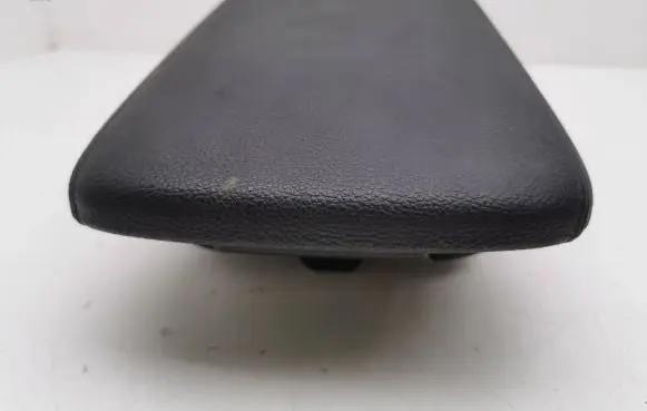 Mitsubishi Outlander Armrest