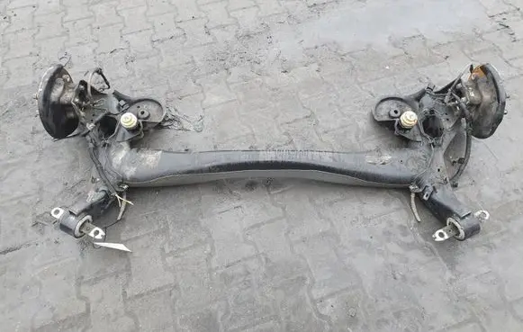 Citroen C4 II Picasso Rear axle beam 