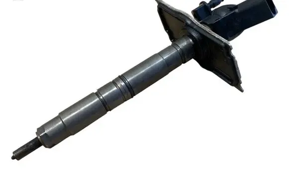 Audi A5 8T 8F Fuel injector 057130277AG