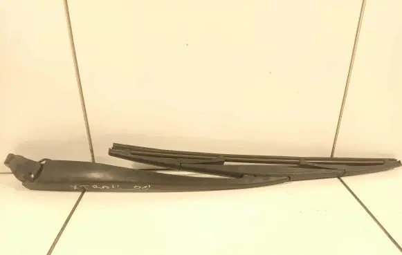 Nissan X-Trail T31 Rear wiper blade arm 06321 39852