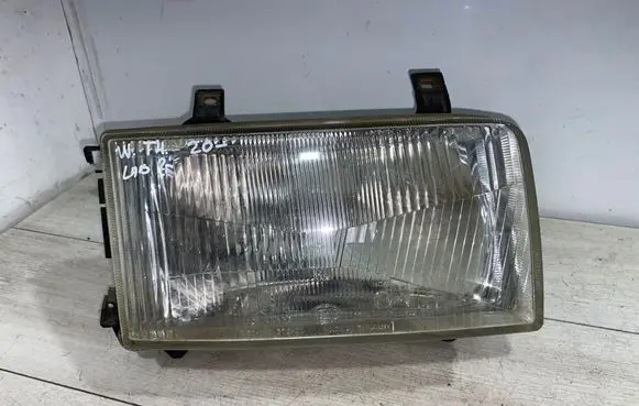 Volkswagen Transporter - Caravelle T4 Headlight/headlamp 0244438