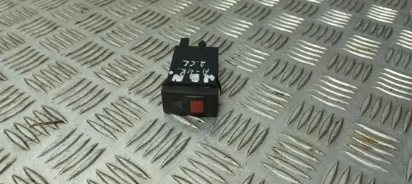 Audi A4 S4 B5 8D Hazard light switch 8D0941509C