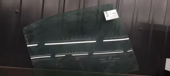 Mercedes-Benz C W204 Rear side window
