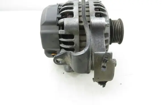 Opel Astra G Generator/alternator 