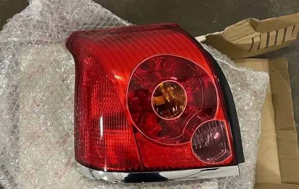 Toyota Avensis T250 Rear/tail lights 8156105200