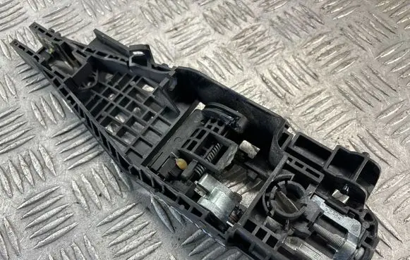 Jeep Cherokee Rear door exterior handle 68082689AE 200928168