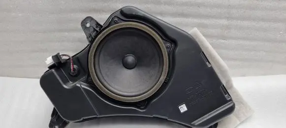 KIA Sportage Subwoofer speaker 963803W100