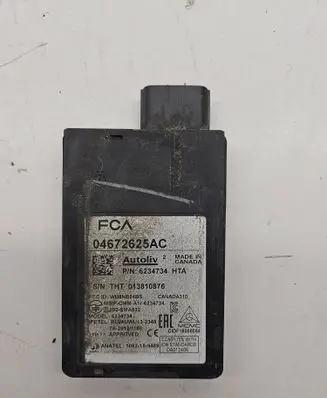 Chrysler Pacifica Blind spot module 04672625AC 013810876 6234734