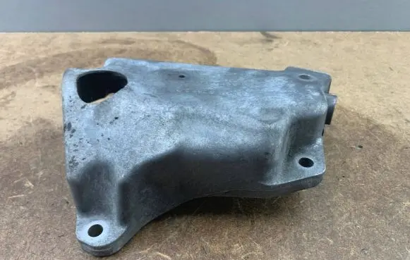 BMW 5 F10 F11 Engine mounting bracket 6781241 22116781241