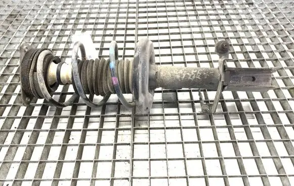 Renault Twingo III Front shock absorber/damper