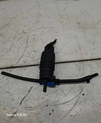Volkswagen Caddy Windscreen/windshield washer pump 1J0973722 107819 2800D49