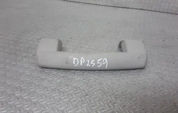 Nissan Maxima A34 Front interior roof grab handle