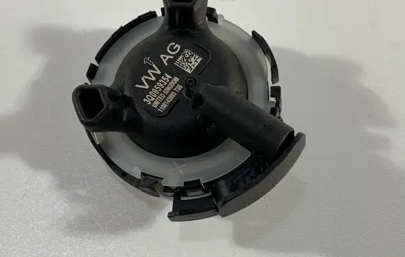 Skoda Octavia Mk3 (5E) Airbag deployment crash/impact sensor 3Q0959354