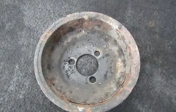 Volkswagen Golf V Power steering pump pulley 030145269a